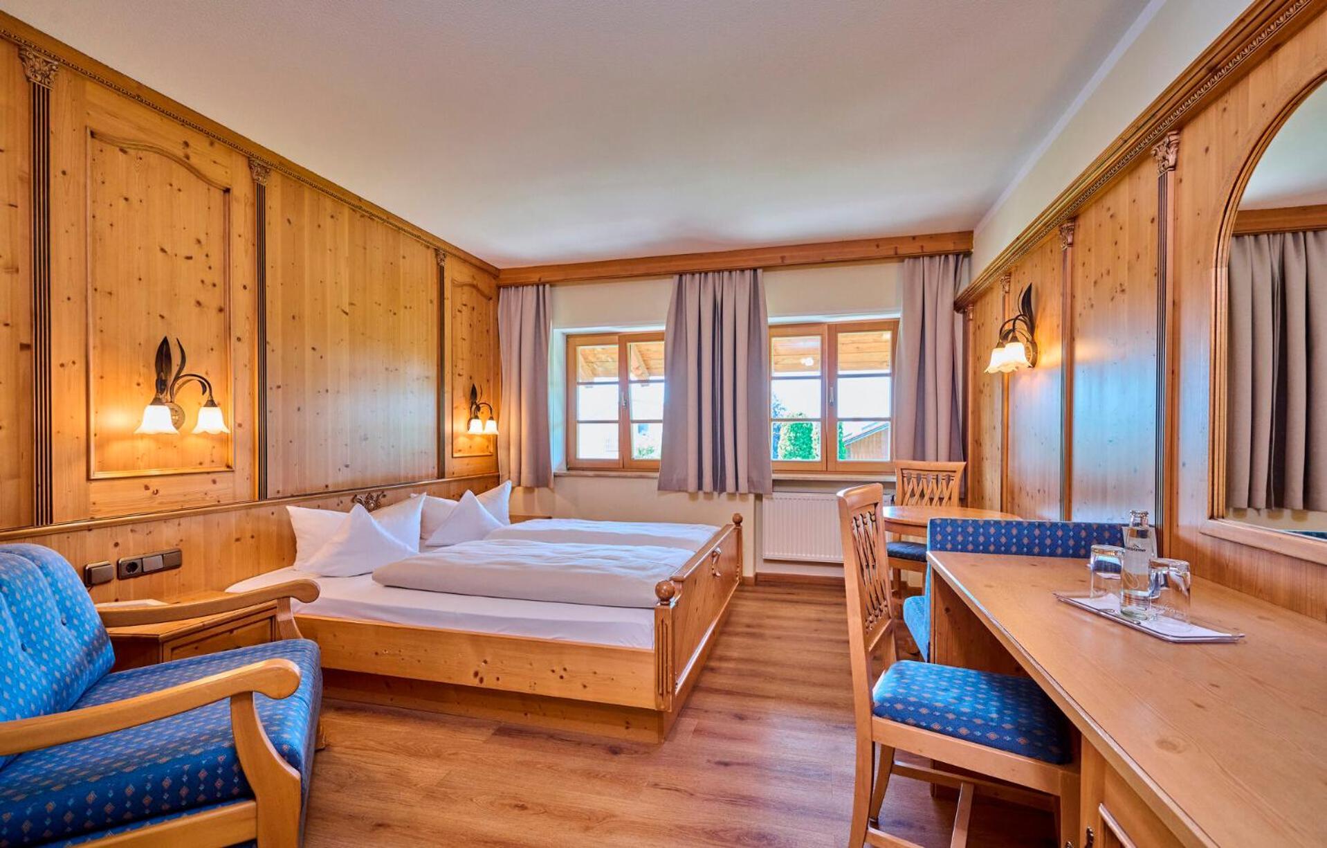 Hotel Happinger Hof Rosenheim Extérieur photo